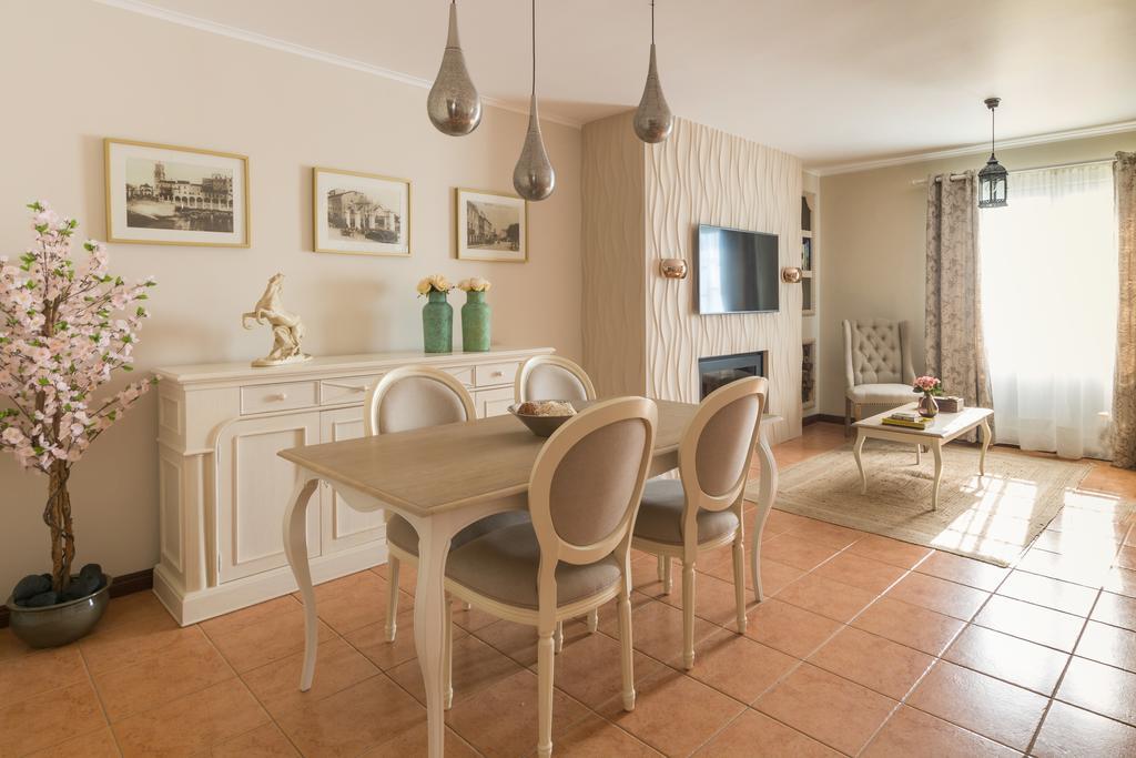 Azor Beach Lodge 蓬塔德尔加达 外观 照片