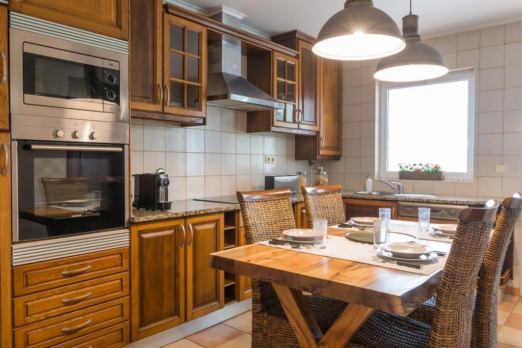 Azor Beach Lodge 蓬塔德尔加达 外观 照片
